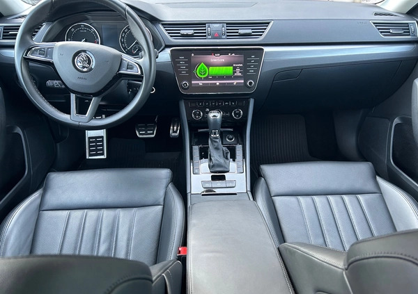 Skoda Superb cena 85000 przebieg: 157200, rok produkcji 2019 z Lubawa małe 301